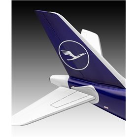 Revell 03803 1/144 A340-300 Lufthansa New Livery