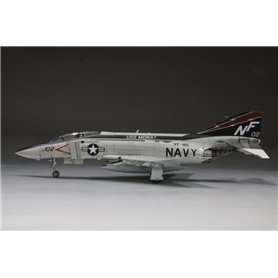 Fine Molds 72743 U.S. Navy Jet Fighter F-4J "USS Midway 1978"