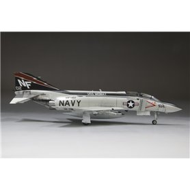 Fine Molds 72743 U.S. Navy Jet Fighter F-4J "USS Midway 1978"