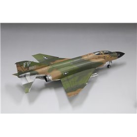 Fine Molds 1:72 F-4C - US AIR FORCE JET FIGHTER - WOLF PACK 1967