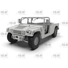 ICM 1:35 Humvee M1097A2