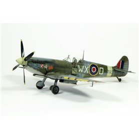 Eduard 1:48 Supermarine Spitfire Mk.IXc ProfiPACK 