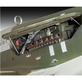 Revell 63795 1/48 Model Set Dornier Do 335 "Pfeil"