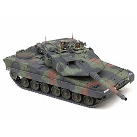 Tamiya 1:35 Leopard 2 A7V - GERMAN MAIN BATTLE TANK
