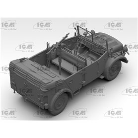 ICM 35502 Kfz. 70 with MG 34 WWII German Military Vehicle