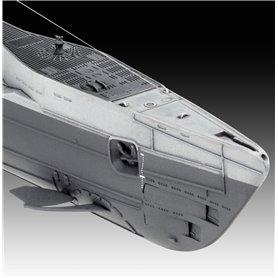 Revell 05167 1/144 German Submarine T.IX C/40