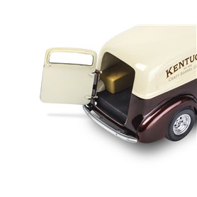 Monogram 4529 1939 Chevy Sedan Delivery 1/24