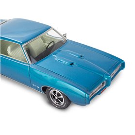 Monogram 4530 1969 Pontiac GTO The Judge 1/24