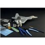 Italeri 1:72 F-22 Raptor – zestaw z farbami