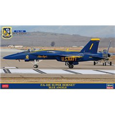 Hasegawa 1:72 F/A-18E Super Hornet - BLUE ANGELS - LIMITED EDITION