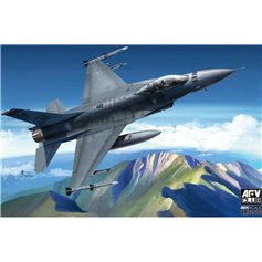 AFV Club 1:32 F-16AM Viper Block 20 Fighting Falcon - ROC AIR FORCE