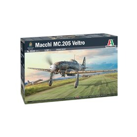 Italeri 1:32 Macchi MC 205 Veltro