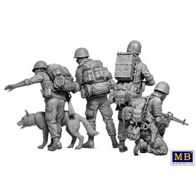 MB 35238 Dog Patrol Vietnam War Series