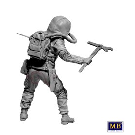 MB 24079 Dogs of The Apocalypse Post-Apocalyptic Series. The Last Bridge. Kit No. 7