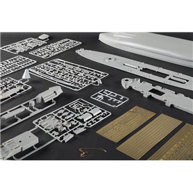 Trumpeter 1:350 USS Montana BB-67 - US BATTLESHIP