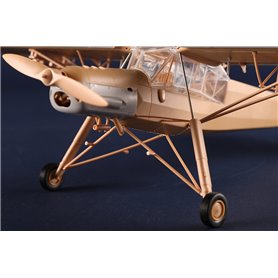 HOBBY BOSS 80184 Fieseler Fi-156 U Storch - 1:35