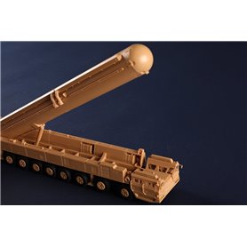 HOBBY BOSS 82963 Dongfeng-41 ICBM - 1:72