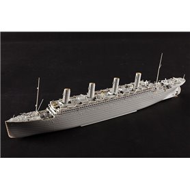 Hobby Boss 1:700 RMS Olympic