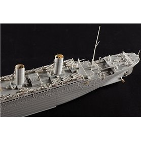 Hobby Boss 1:700 RMS Olympic