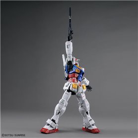 Bandai 60765 PG UNLEASHED 1/60 RX-78-2 GUNDAM GUN60765