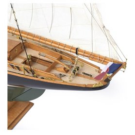 ARTESANIA LATINA 22418N Jacht Pen Duick 1:28