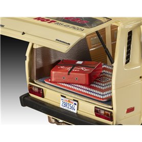 Revell 07725 1/25 Argyle's VW T3 Surfer Boy Pizza Van (Stranger Things)