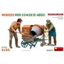 Mini Art 38077 Workers with Concrete Mixer