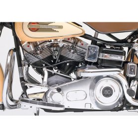 TAMIYA 16040 HARLEY-DAVIDSAN FLH CL