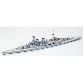 Tamiya 1:700 HMS Hood and E Class destroyer: Battle of the Denmark Strait