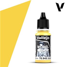 Vallejo Model Color 010. Light Yellow 70949 (24)