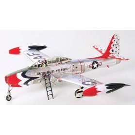 61077 TAMIYA F-84G THUNDERBIRDS