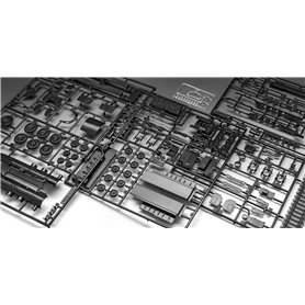 Revell 02167 1/87 Express Train Locomotive BR 18 505 with Tender
