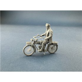 Copper State Models F35-056 German Dispatch Rider Standing with a Motorcycle