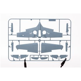 Eduard 1:48 Curtiss P-40E Warhawk - PACIFIC STAR - DUAL COMBO - LIMITED edition