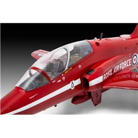 Revell 04284 1/32 BAe Hawk T.1A RAF Red Arrows