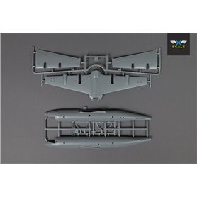 X-Scale 1:144 P-3C Orion - TURBOPROP ANTI-SUBMARINE AND MARITIME SURVEILLANCE AIRCRAFT