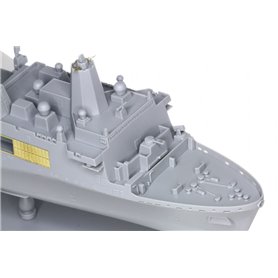 Dragon Cyber Hobby 7110 1:700 USS New York LPD-21