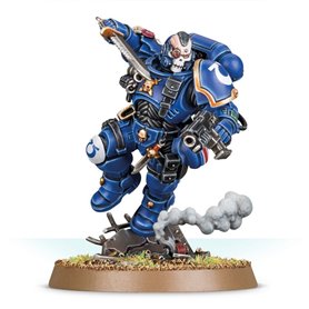 Space Marines Primaris Lieutenant In Reiver Armour