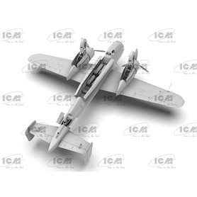 ICM 48273 Do 217K-1 WWII German Bomber