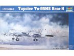 Trumpeter 1:72 Tupolev Tu-95MS Bear-H