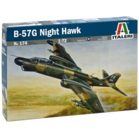 ITALERI 0174 B-57G NIGHT HAWK