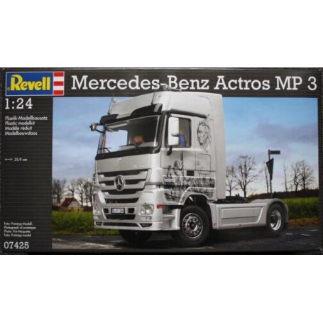 REVELL 07425 1/24 Mercedes-Benz Actros MP3