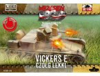 First to Fight 1:72 Vickers E dwuwieżowy