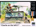 MB 1:35 CHARLIE ON LEFT Wojna w Wietnamie | 5 figurek |