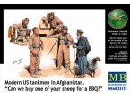 MB 1:35 Czołgiści amerykańscy CAN WE BUY ONE OF YOUR SHEEP FOR A BBQ? | 5 figurek |