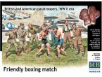 MB 1:35 FRIENDLY BOXING MATCH / WWII | 9 figurek |