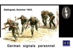 MB 1:35 GERMAN SIGNAL PERSONNEL / Stalingrad 1942 | 5 figurines |