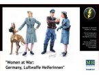 MB 1:35 WOMEN AT WAR / Luftwaffe Helferinnen | 3 figurki |