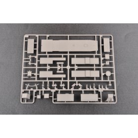Trumpeter 1:35 01020 9A52-2 Smerch-M multiple rocket