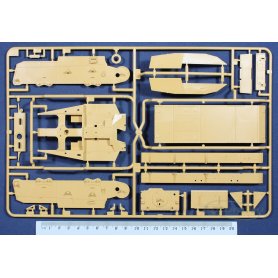 Tamiya 1:35 89751 Marder III 7.62cm PAK36 w/German Field Maint Crew